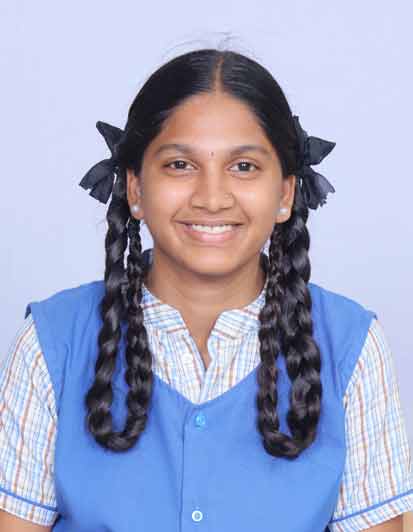 YAZHINI S